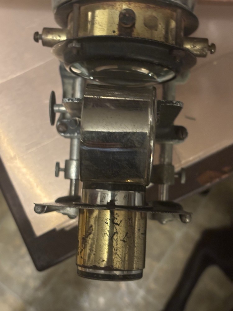 1910 Magic lantern