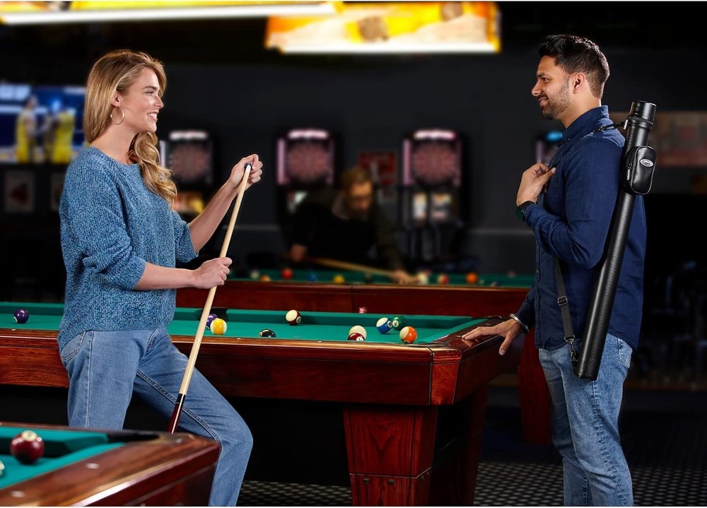 Hard Shell Billiard Cue Holder - Impact-Resistant Interior