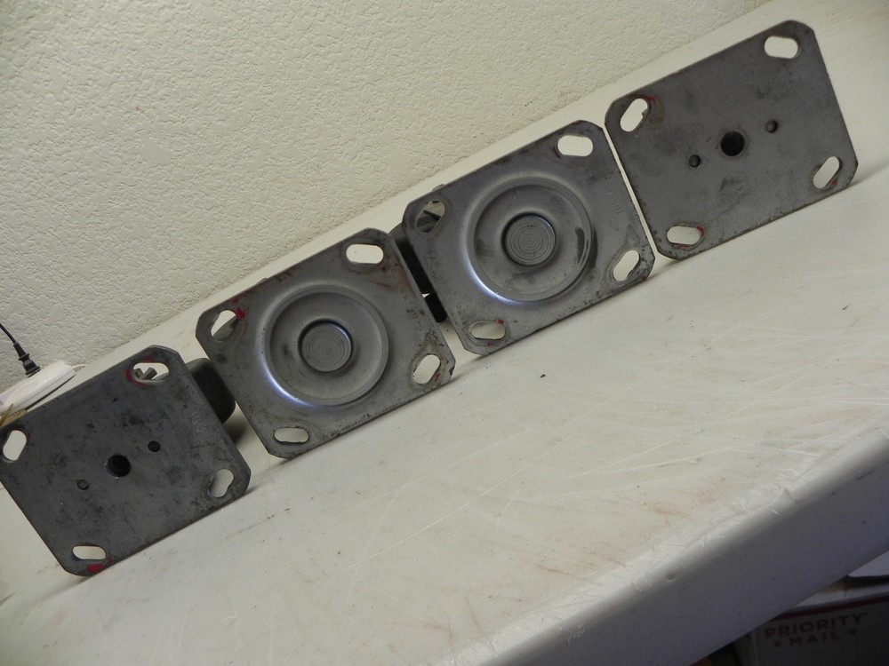 Vintage Mac MB920 Roll Cab 4 Piece Caster Set 2 Swivel/Locking & 2 Fixed