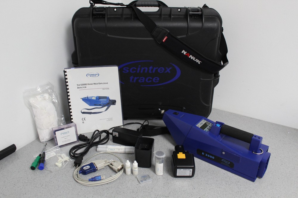 Scintrex Trace E3500 Hand Held Explosives Detector Bundle Nice Condition