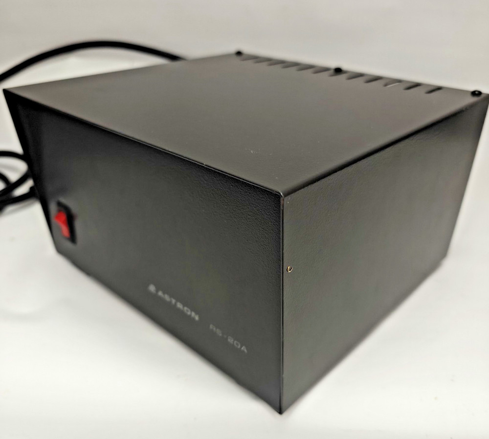 Astron RS-20A 13.8 20A Volt DC Power Supply