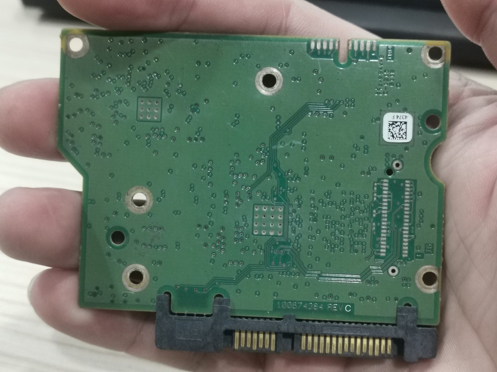 Board number: 100674384 REV C HDD PCB Hard Disk Board For Seagate