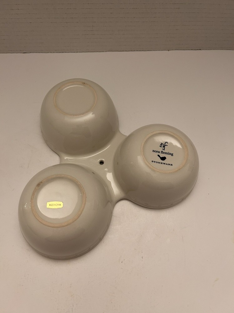 Nora Fleming White Pearl Dot Retired Triple Dish Stoneware For Mini ￼