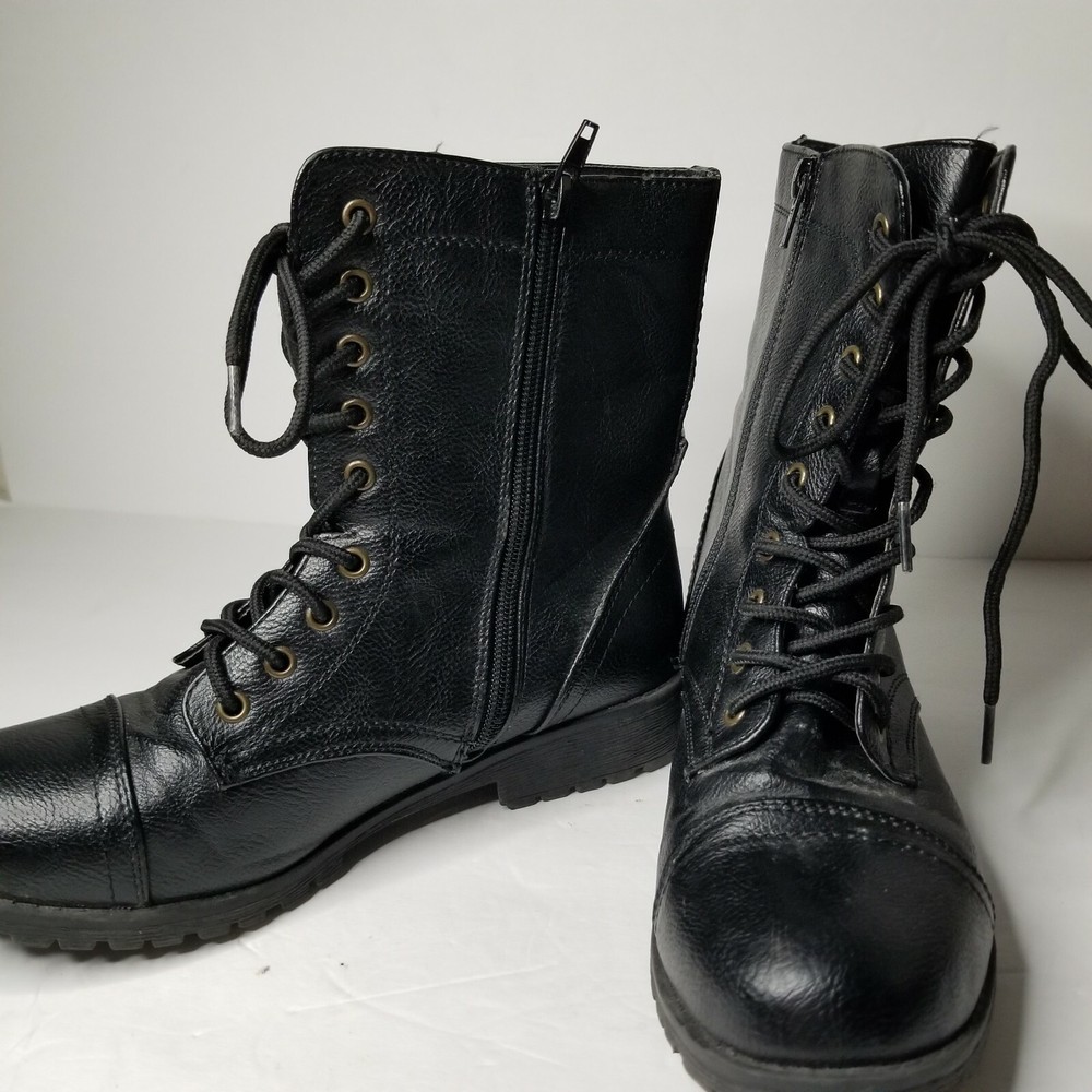 Bamboo Boots Side Zip Size 7.5