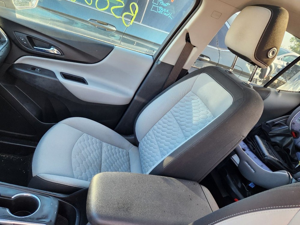 2018 Chevy Equinox 8" Display Screen and Control Panel