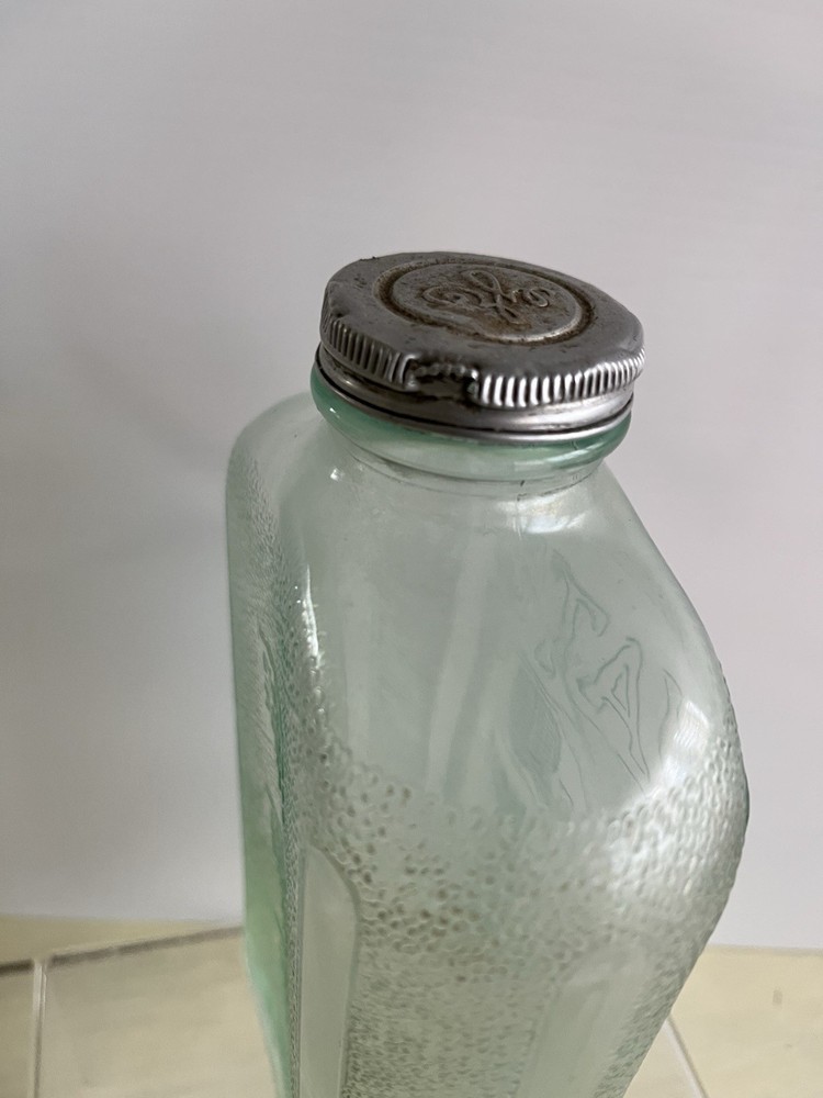 VintageGeneral Electric Refrigerator Water Bottle