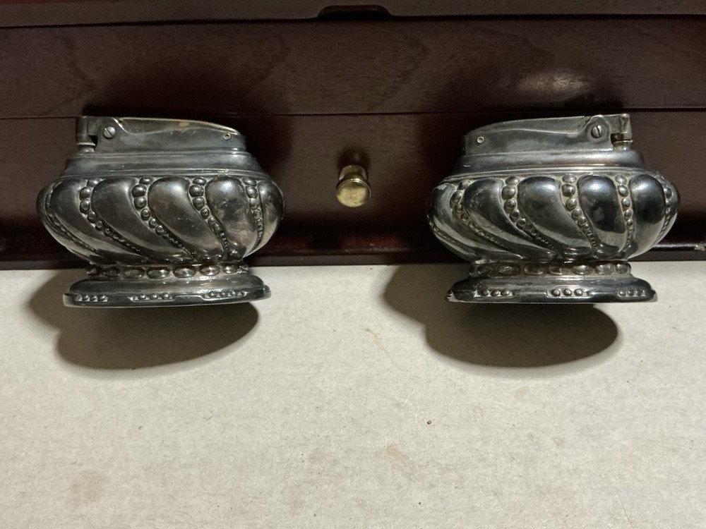 Vintage Ronson Crown Table Lighter Silver Plate 1950s