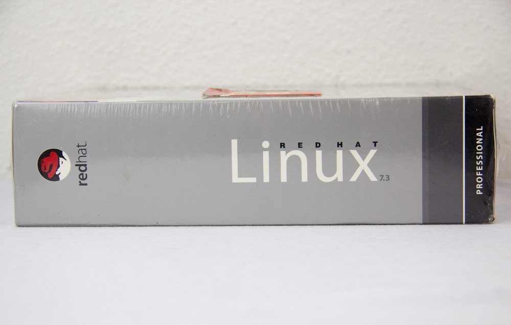 RED HAT Linux 7.3 Professional Operating System OS Brand New SEALED