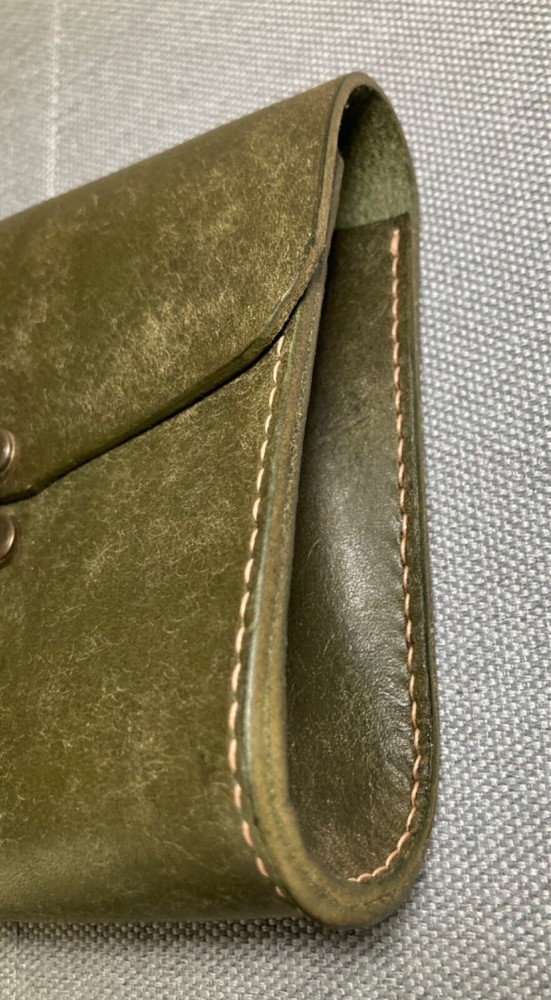 Medium Olive Leather Pouch (BRAND NEW)