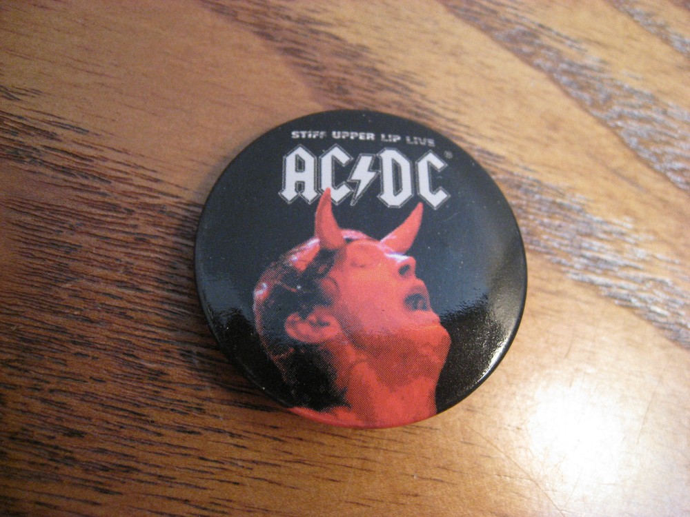 AC/DC Button - Pinback - 2002