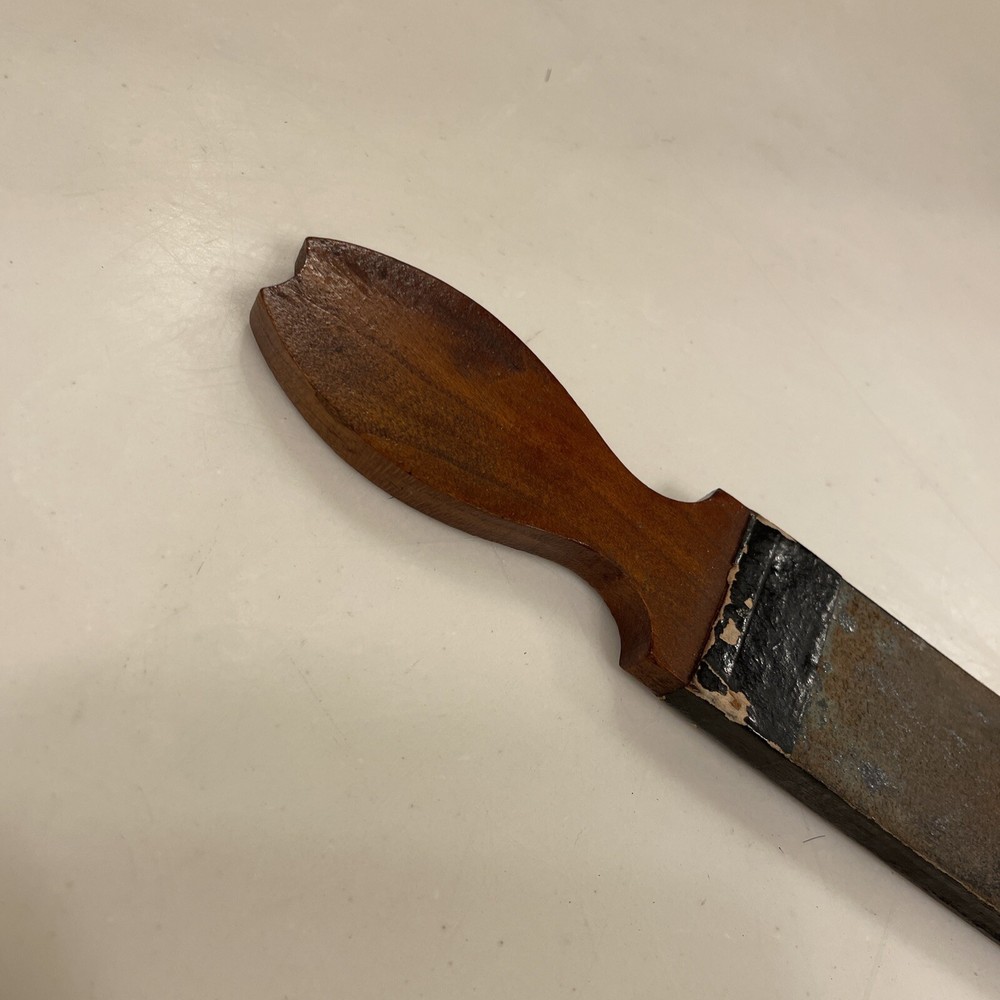 J.R. Torrey Strop with Box Sleeve