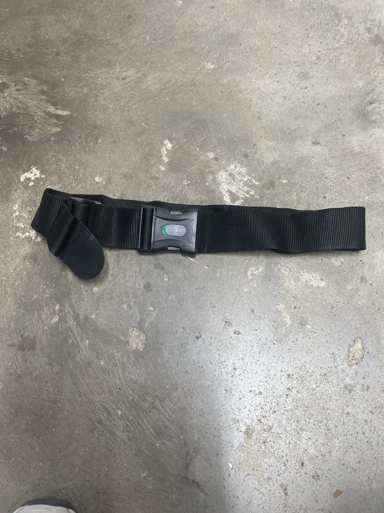 BROOKSTONE LUGGAGE STRAP