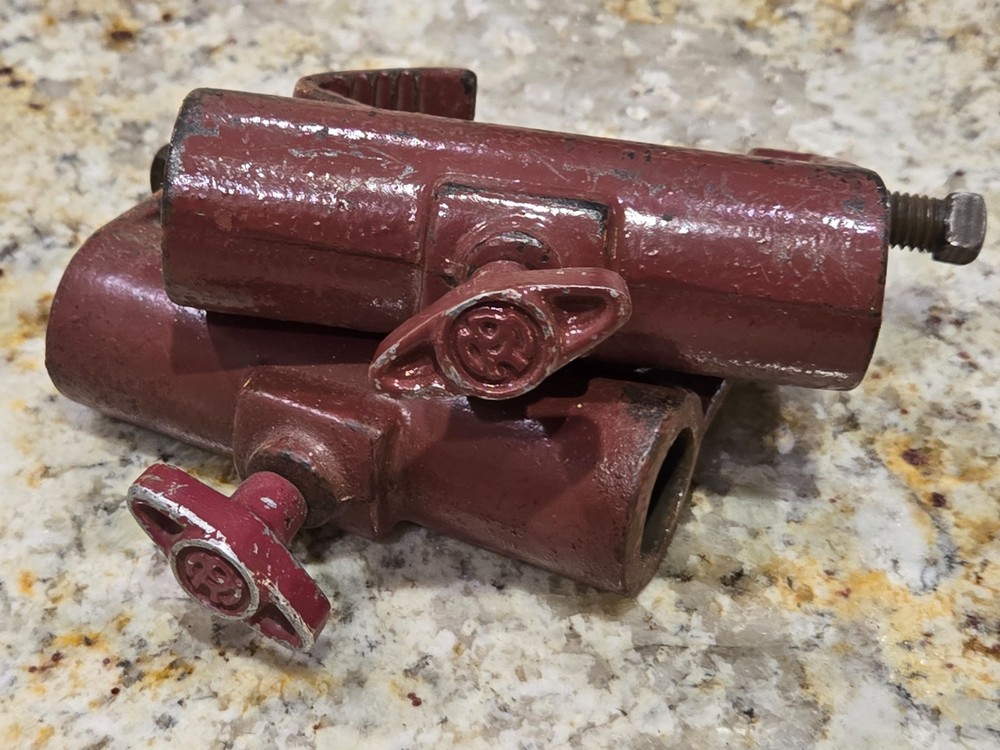 Mole-Richardson C Clamps