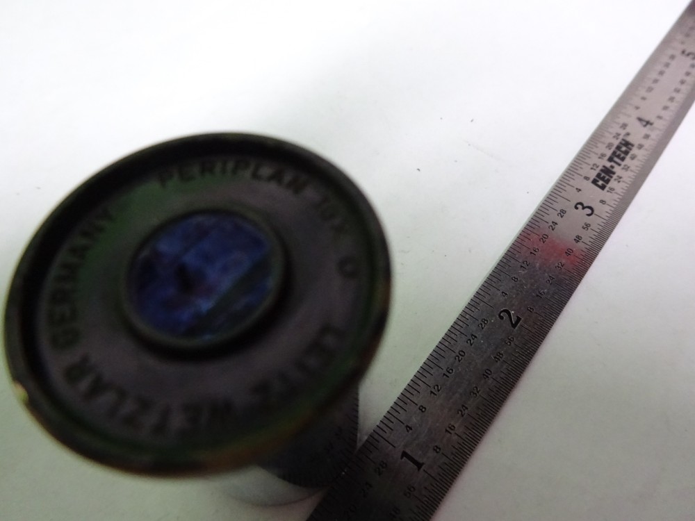 MICROSCOPE LEITZ GERMANY EYEPIECE OCULAR YELLOW FILTER 10X OPTICS AS IS #2B-E-21