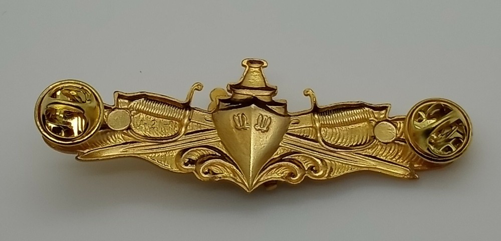 US Navy Surface Warfare Supply Officer Badge