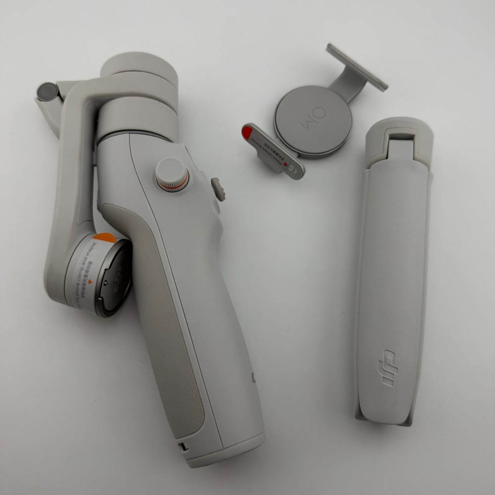 DJI Osmo Mobile 6 Smartphone Gimbal Stabilizer