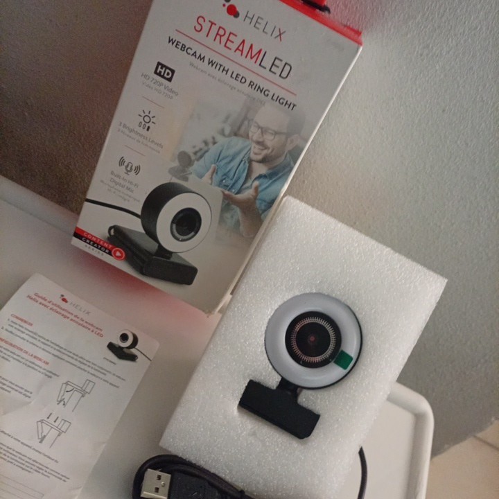 Helix Stream LED Webcam with LED Ring Light Hd 720 P Video Light