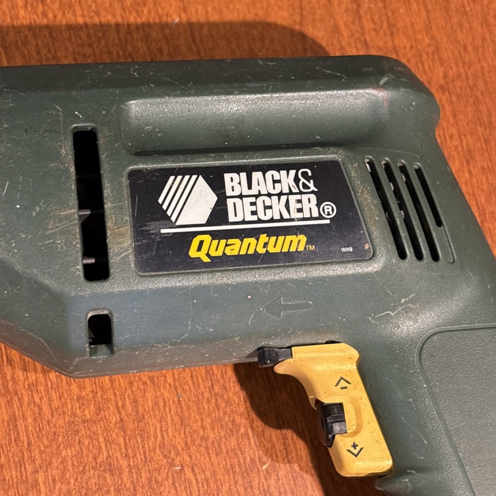 Black And Decker Quantum Pro Keyless Variable Speed 3/8” Corded Drill Vintage