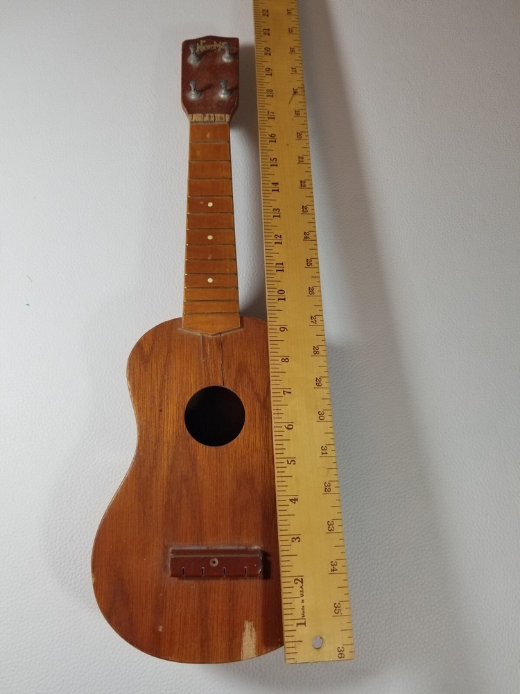 Tombo Co NorMa UKULELE Vintage Light Weight No Strings