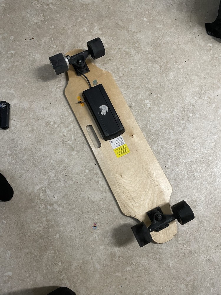 Electric longboard