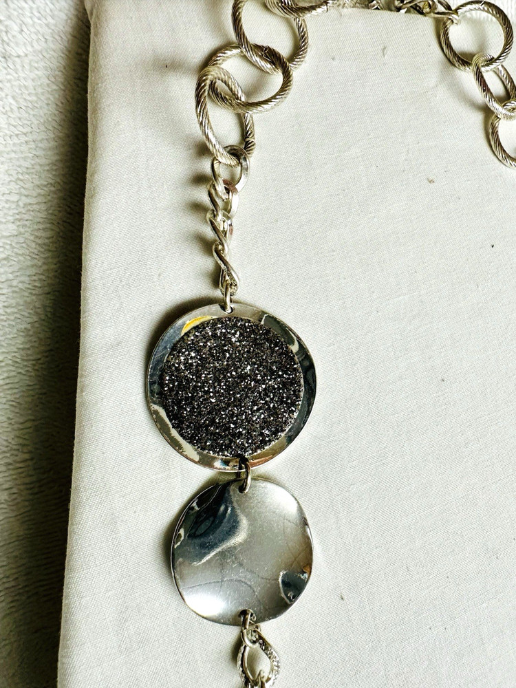 Silver Tone Round Sparkling Circle Link Necklace n