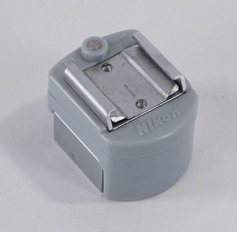 NIKON FLASH COUPLER FOR NIKON F, TYPE 3/222745