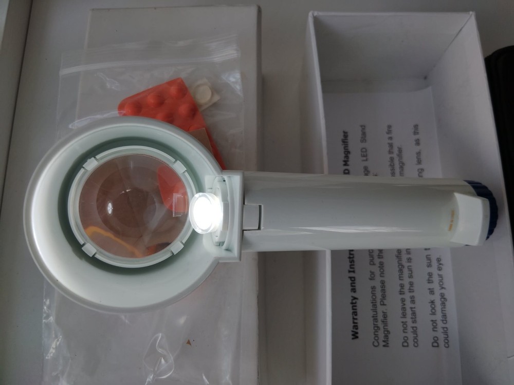 Vision Aids 7 X Led Stand Magnifier