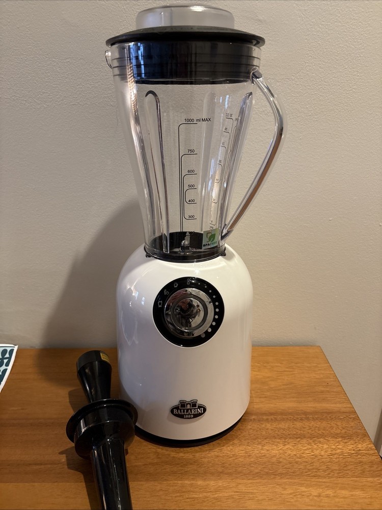 ZWILLING Tesoro 32 OZ 10 Speed Blender