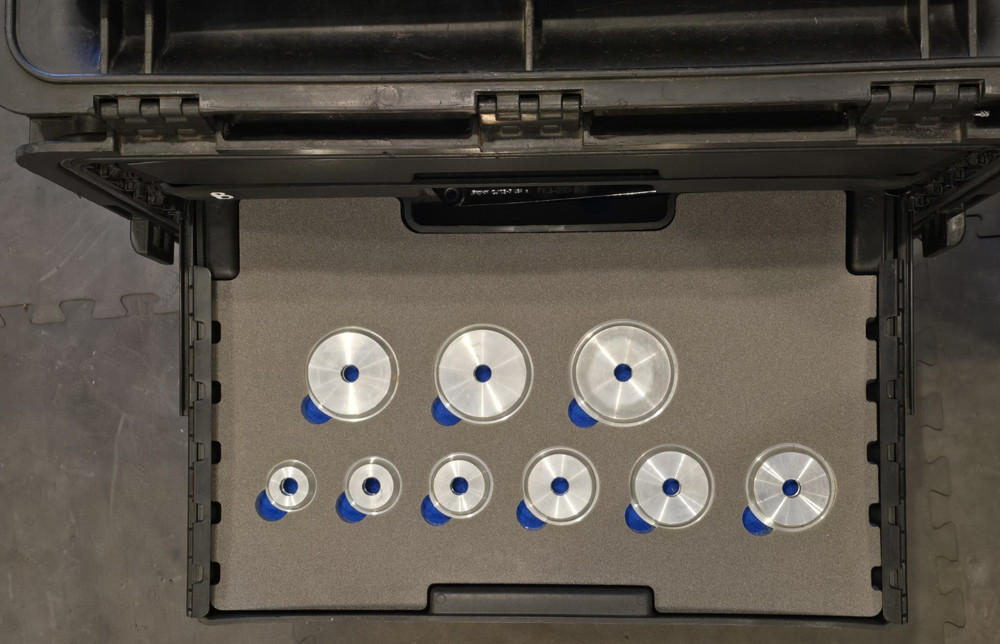 Master Puller Kit-Snap-On Tools Rolling Toolbox Tools Included