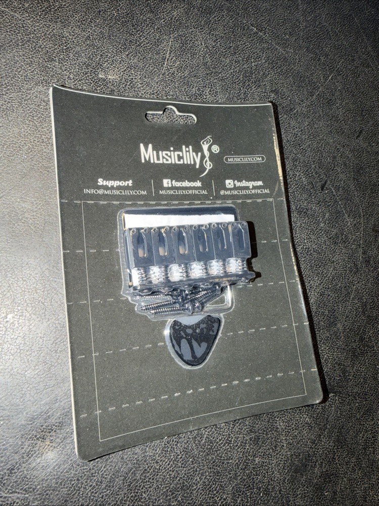 Musicily Guitar Bridge Black with Pick