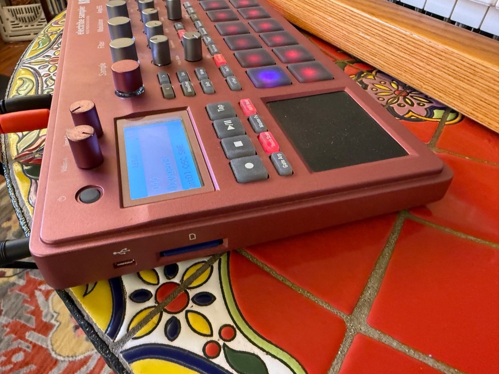 Korg Electribe Sampler 2 Music Production Station