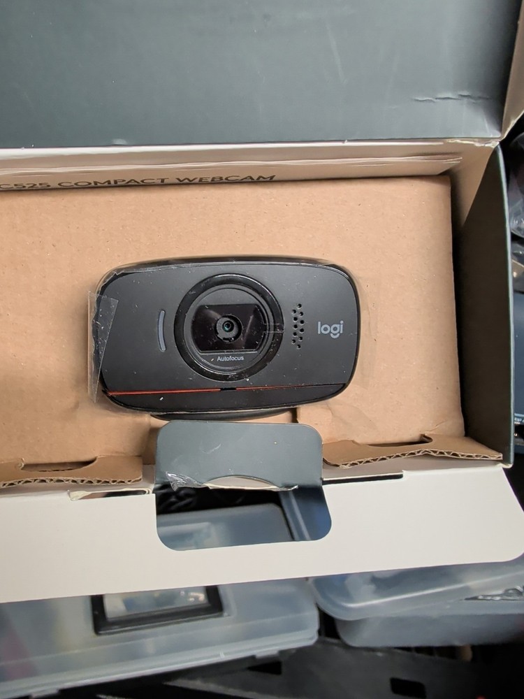 Logitech C525 HD 720P Webcam New Open Box