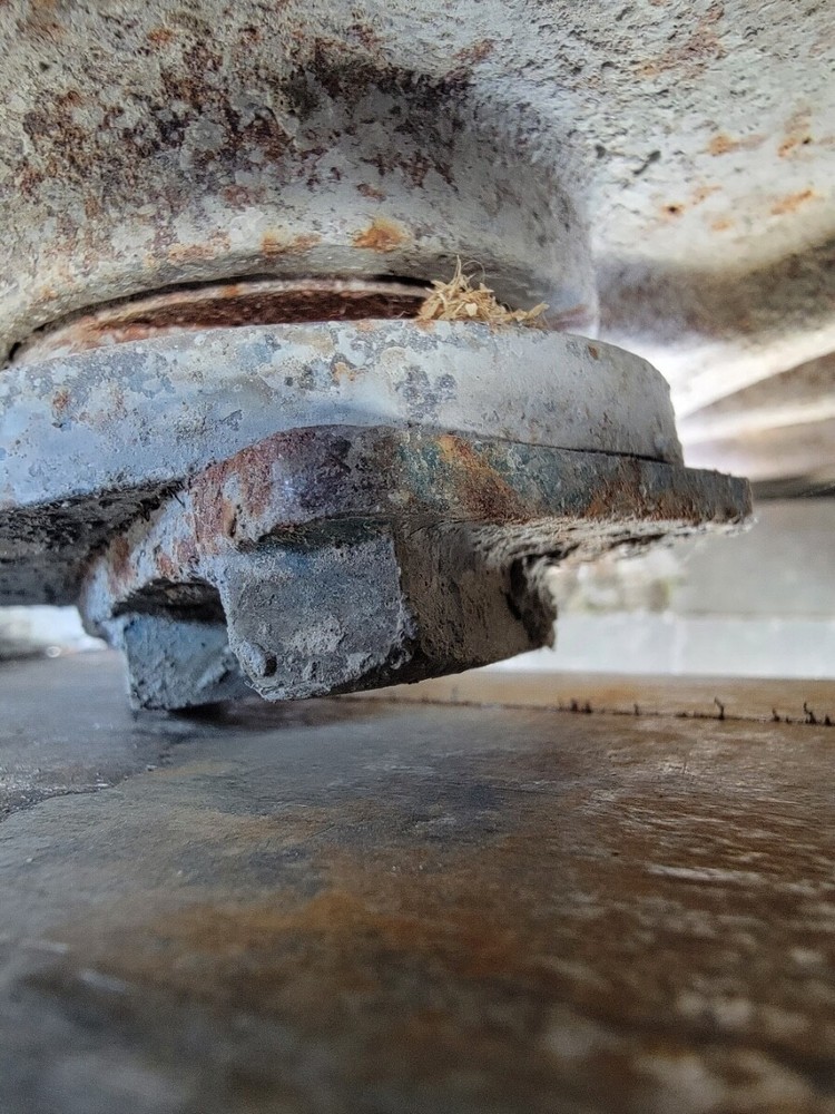 LARGE CONCRETE GRINDER