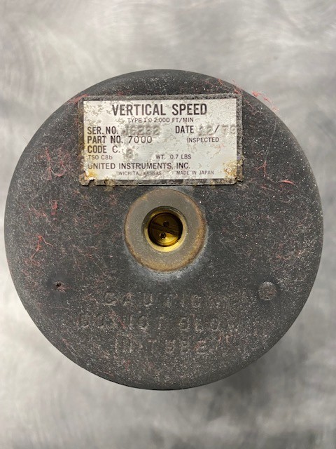 United Instruments 7000 Vertical Speed Indicator