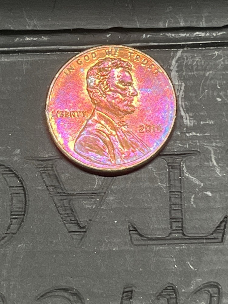 2014 Purple Toned Lincoln Cent