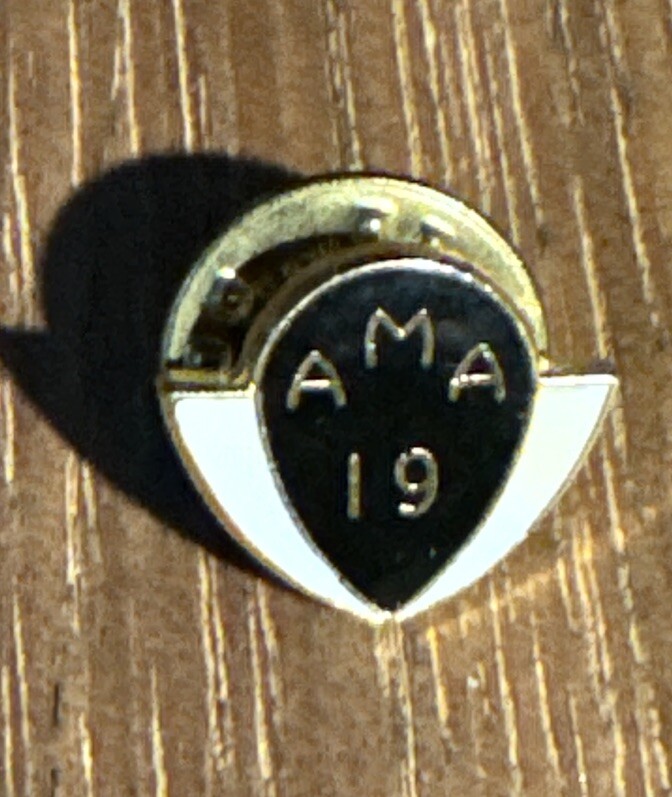 AMA 19 Year Member Pin