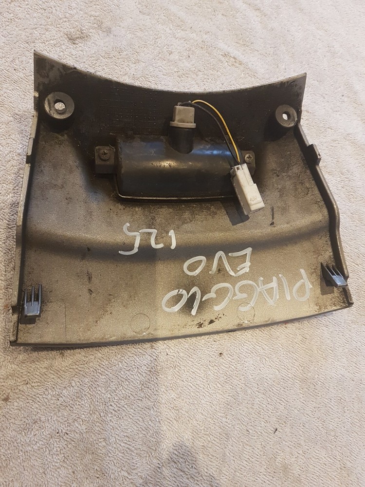 Piaggio X Evo 125 Rear Light