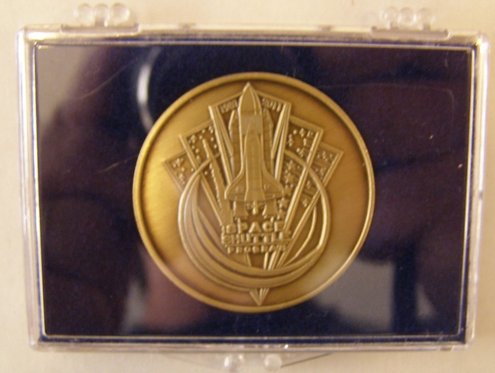 Space Shuttle Program 1981 - 2011  NASA brass Challenge Coin