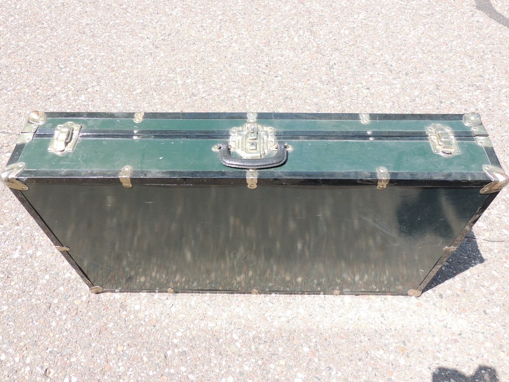 SEWARD TRUNK, 2 KEYS, 36" X 10" x 7"