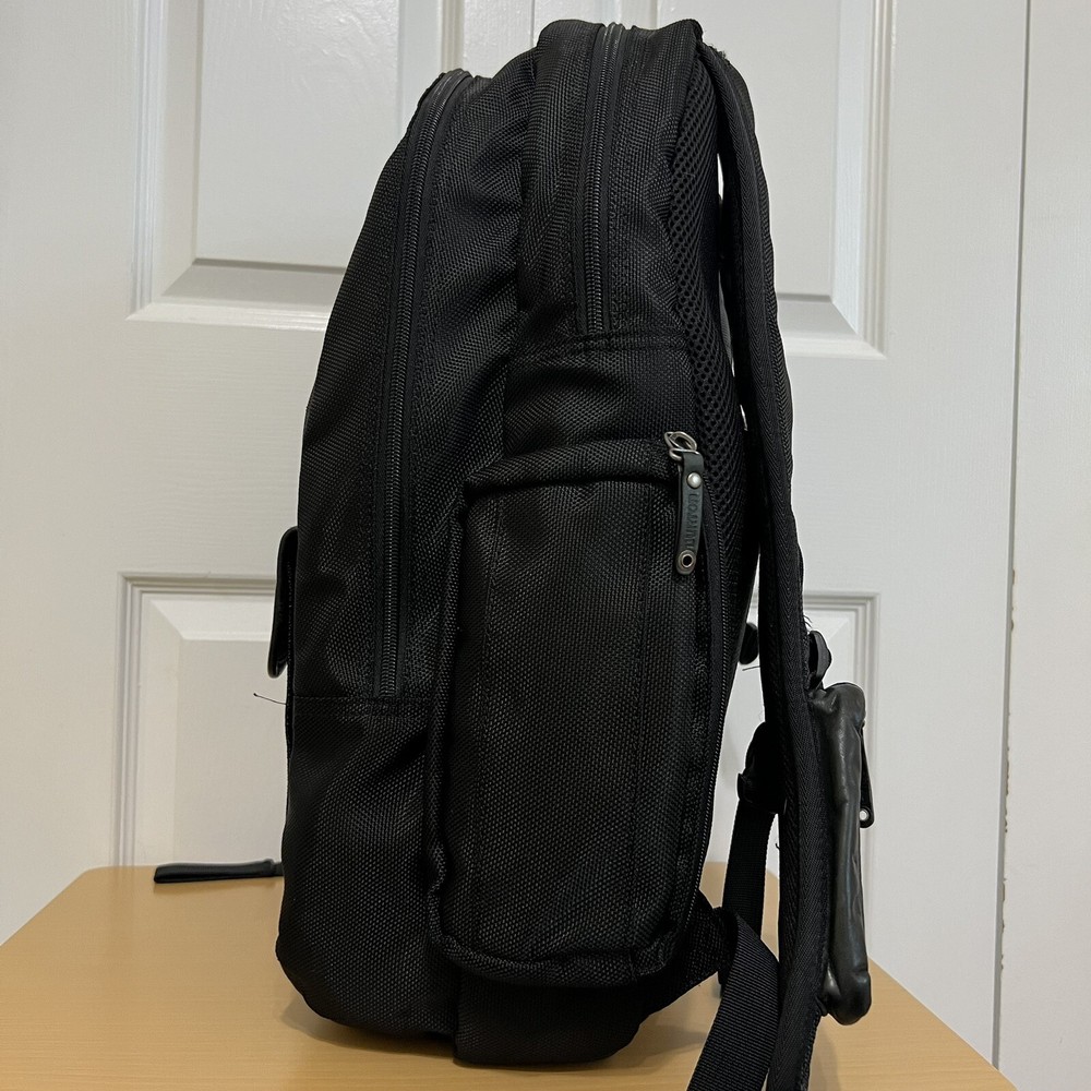 Burton Backpack Snowboards Black Nylon Leather Trim Padded