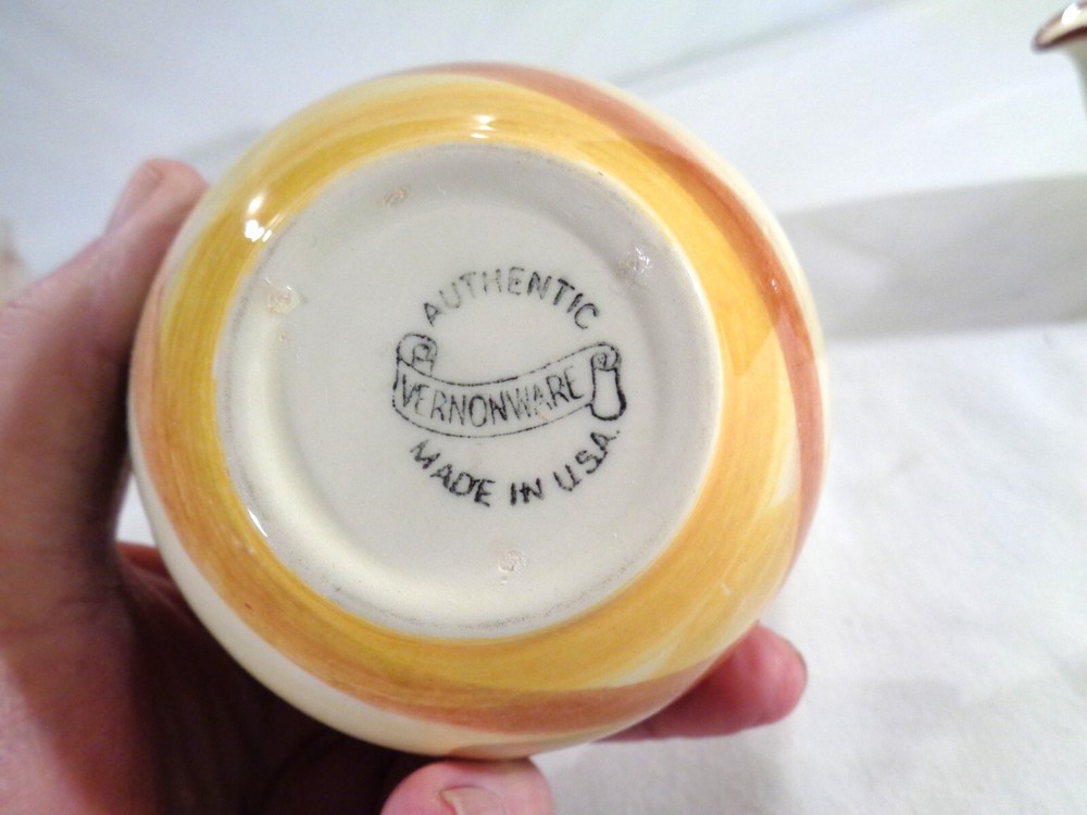 Vernonware Homespun Cream and Open Sugar EUC