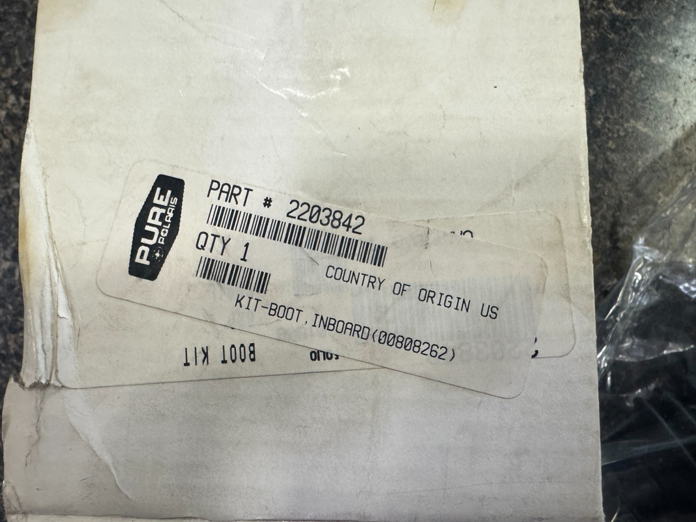 OEM POLARIS INBOARD BOOT KIT 2203842