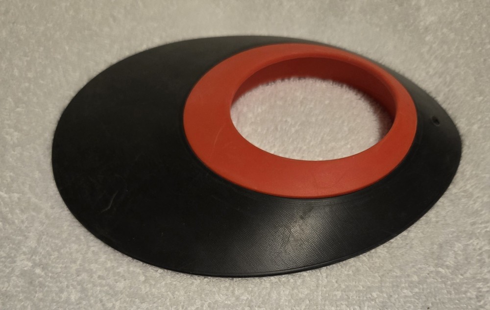 Vintage Golf Putting Training Cup Hole (Black & Red)--Preowned
