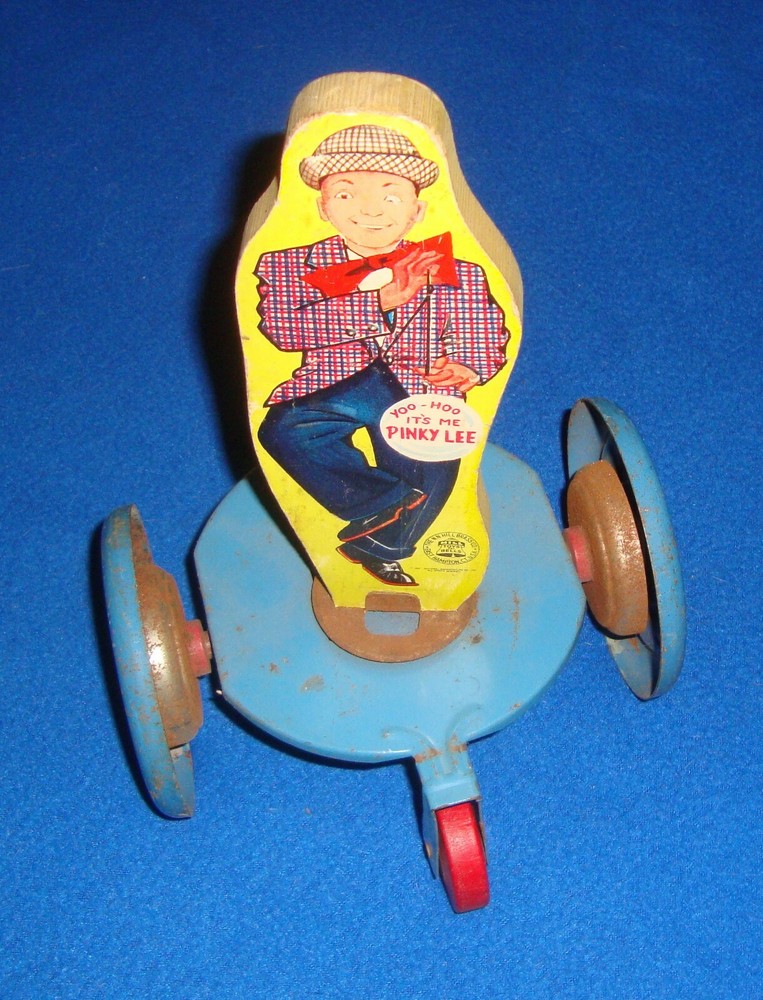 VINTAGE 1955 PINKY LEE BELL PULL TOY RARE