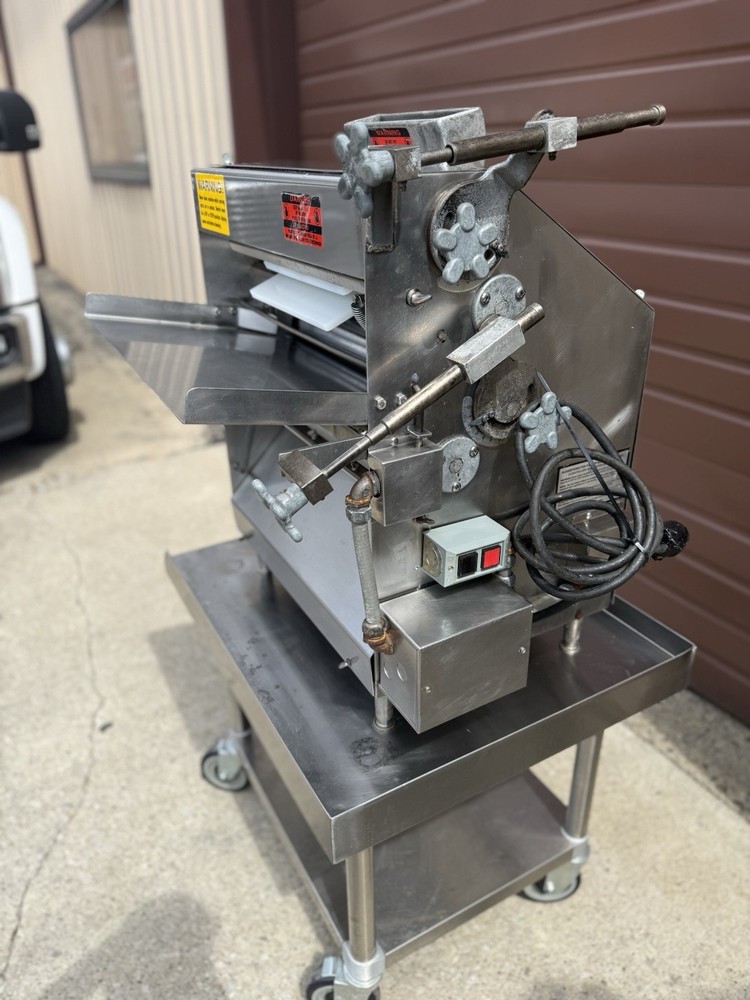 Acme MRS11 Countertop Double Pass Pizza Dough Sheeter Roller