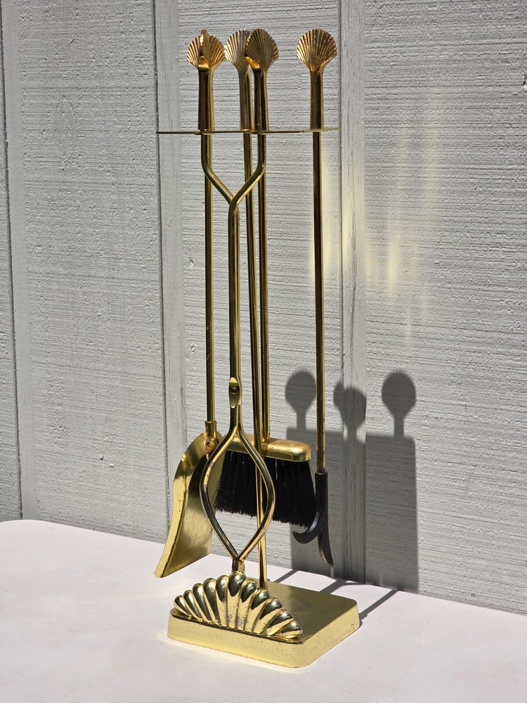 FIREPLACE TOOL SET 5 PIECE VINTAGE Brass Seashell Clam Shell 80’s Art Deco