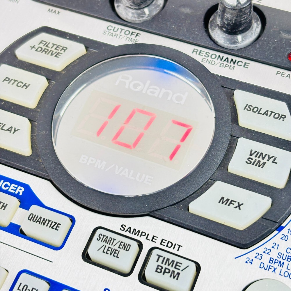 Roland SP-404 Portable Linear Wave Sampler Used Works With AC Adapter Tested