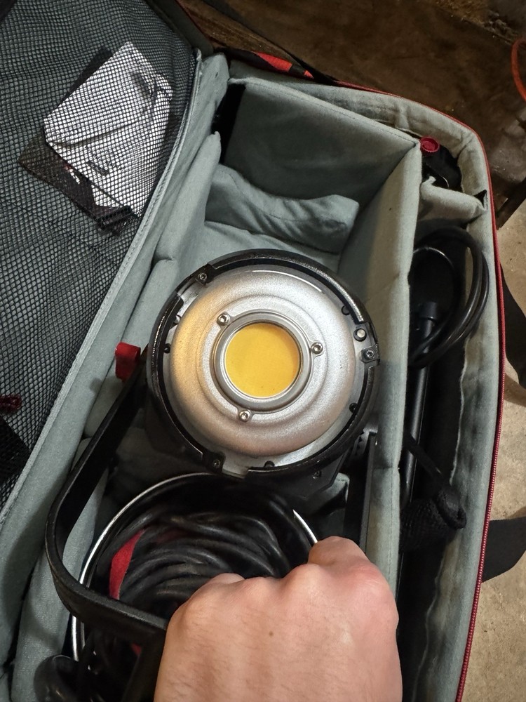 Aputure 300d Light Storm COB