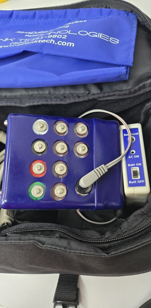 PRONK TECHNOLOGIES SIMCUBE SC-5 PATIENT SIMULATOR W/CHARGER (TESTED)