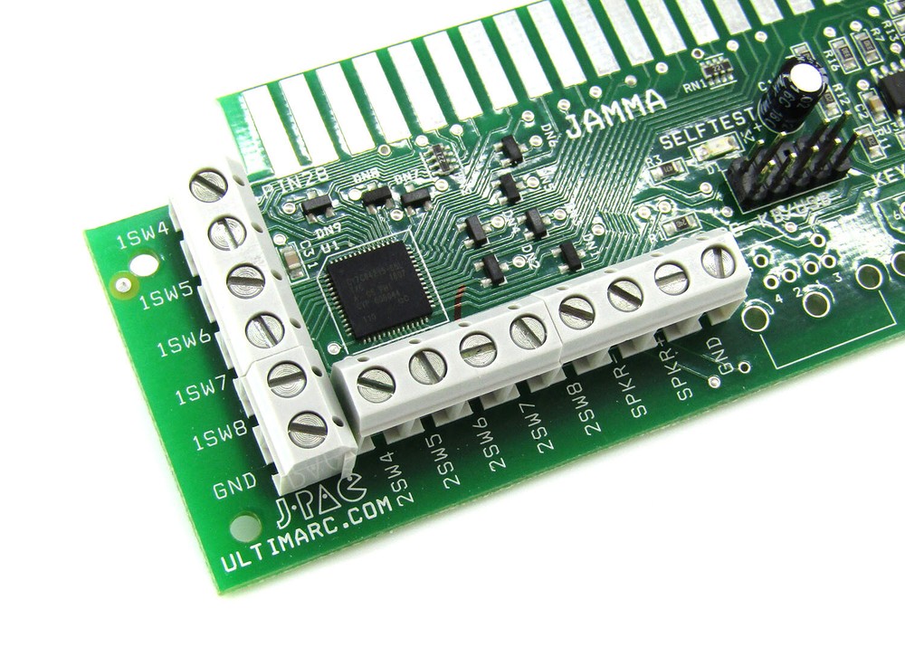 Ultimarc J-PAC - PC to JAMMA Board USB Interface with USB & VGA Cables